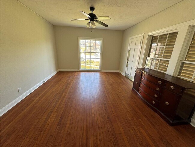 Photo - 2523 45th St Unit 2