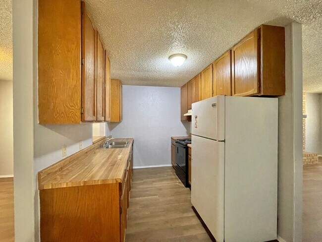 Photo - 3010 Trenton Dr Unit 3010 A Trenton