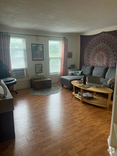 Building Photo - 121 Sanford St Unit UP Rental