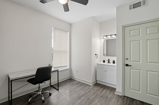 510 S Highland St Unit SI FL6-ID1612705P