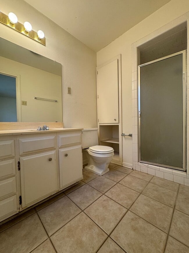 Photo - Apartment *Downstairs*