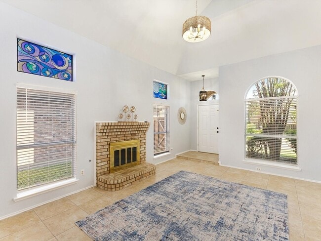 Photo - 2409 Baretta Dr