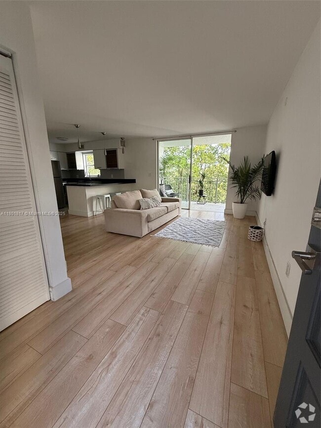 Building Photo - 680 NE 64th St Unit A514 Rental