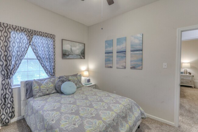 The Oaks Apartments