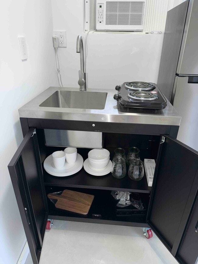 Photo - 6242 SW 24th St Unit 1