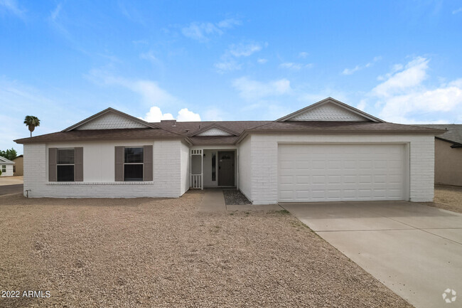Building Photo - 8115 W Krall St Rental