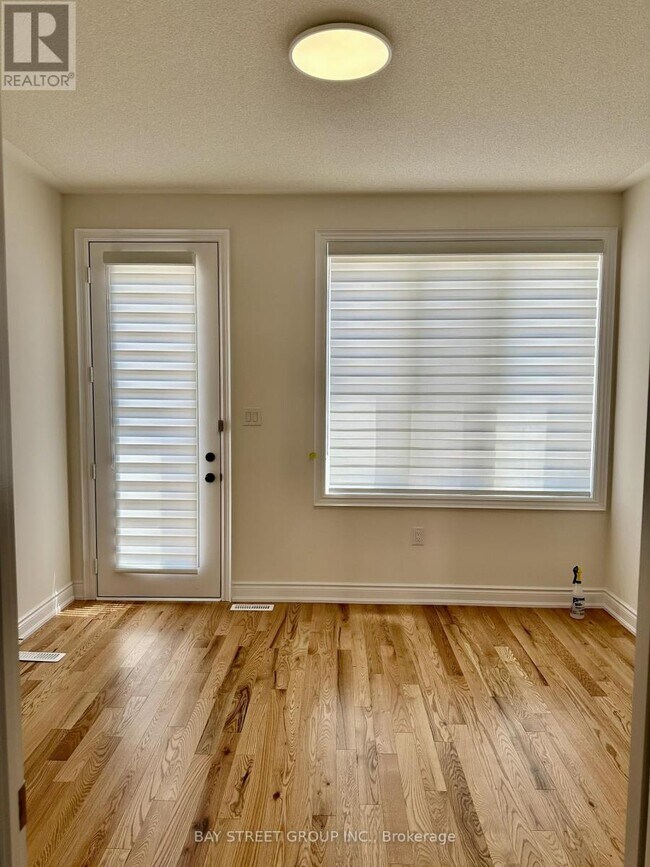 Photo - 206 Tennant Cir