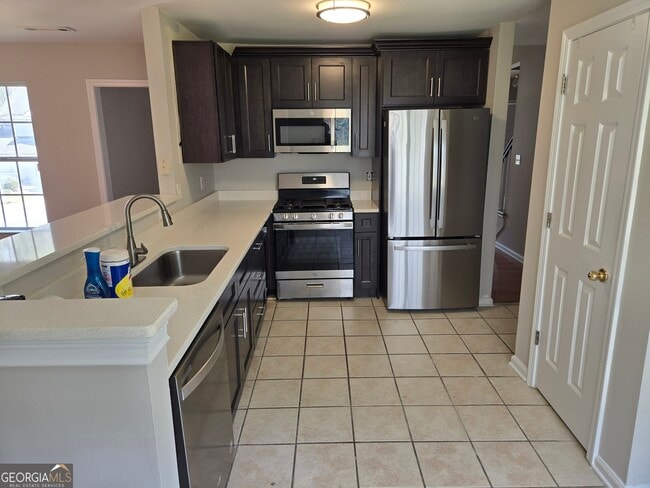 Photo - 642 N Fairfield Dr