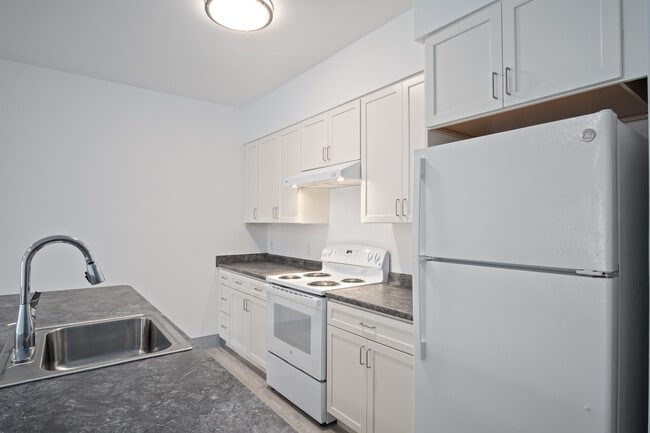 Photo - Bayonet Street Apartments