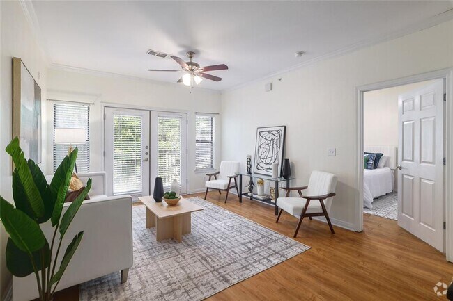 Building Photo - 2502 Leon St Unit 208 Rental