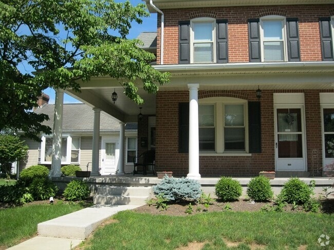 Building Photo - 405 Maple Ave Rental