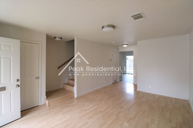 Photo - Nice 3bd/3.5ba Home near UCD Med Center!