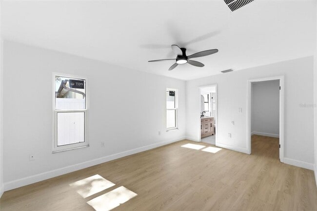 11180 113th Ave