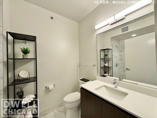 Photo - 710 N Aberdeen St