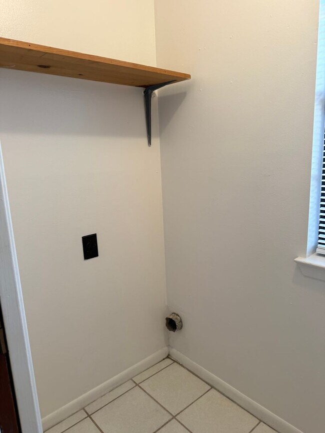 Photo - New Listing!