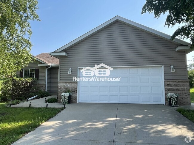 Building Photo - 5047 Florence Dr NW Rental