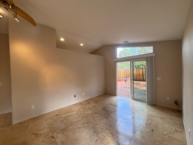Photo - 120 Carol Canyon Dr