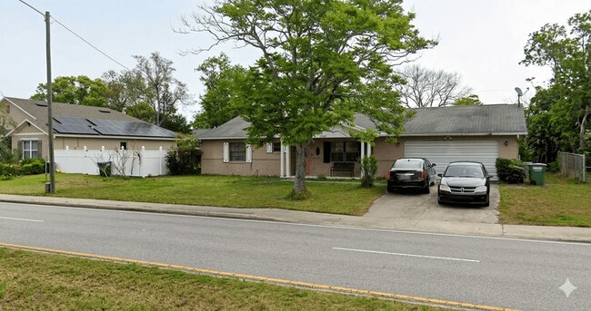 Building Photo - 2049 N Normandy Blvd