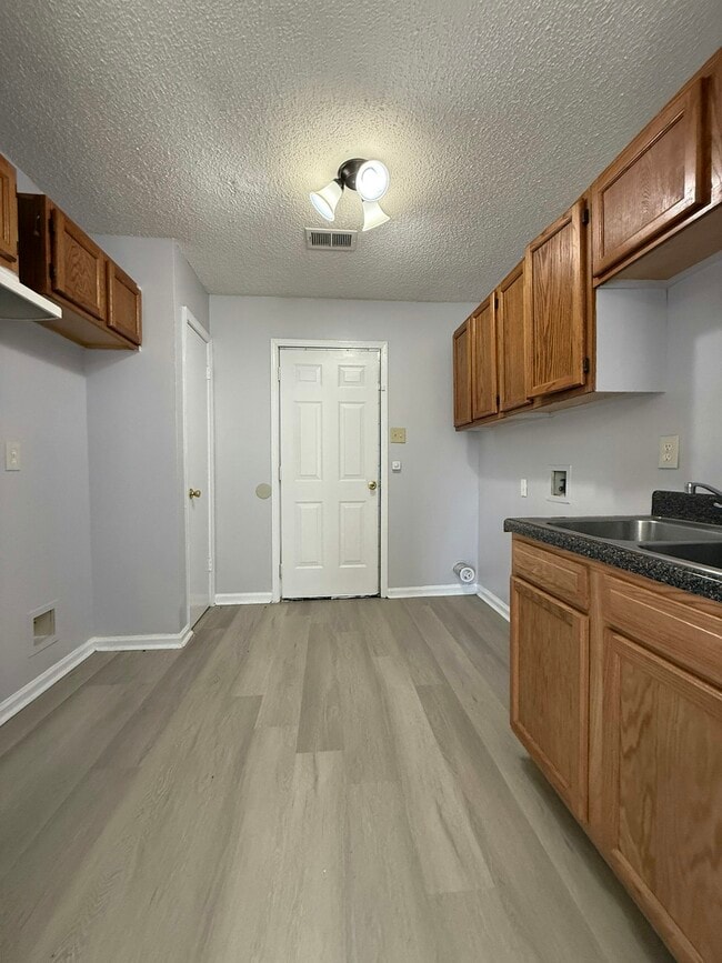 Photo - 3431 Forrester Rd