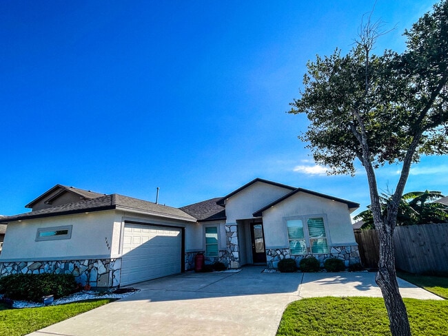 Building Photo - 7609 Neches Dr Rental