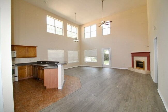 551 Loblolly Bay Dr