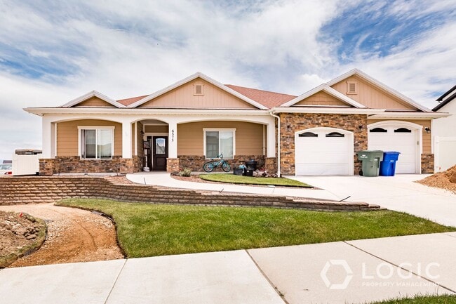 Brand New Basement Apartment With Private ... - Brand New Basement Apartment With Private ...