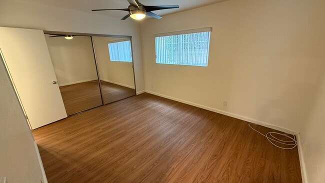 Photo - 913 Marine St Unit Ground Floor Apartment