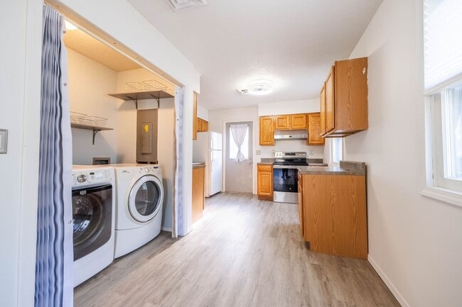 Photo - 206 Wesley Ave
