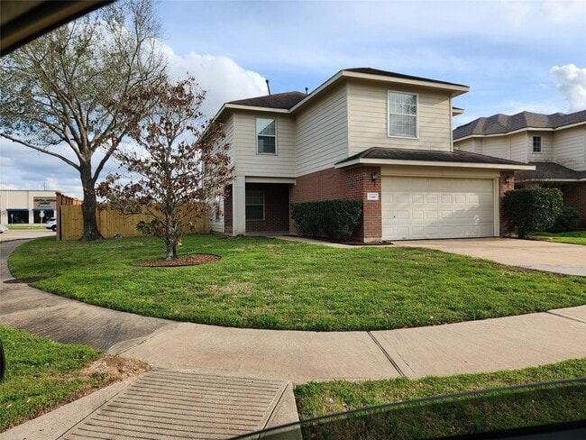 Building Photo - 7346 Cypress Pr Dr