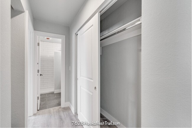 Photo - 2836 Wyandot St