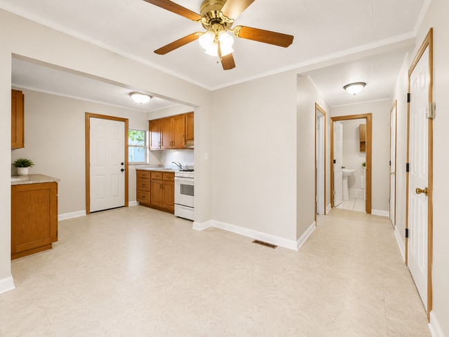 Photo - 3518-3520 Ruby Way Unidad 3520