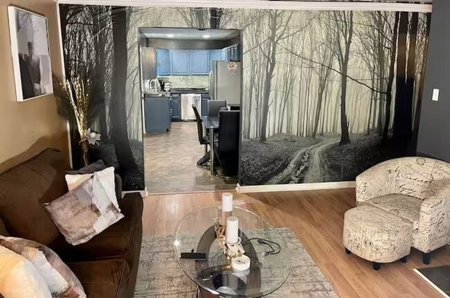 Photo - MidTerm Rental Furnished