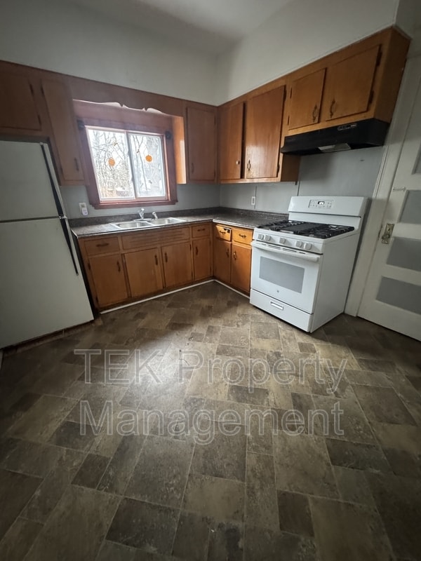 Photo - 42-44 Tacoma Street