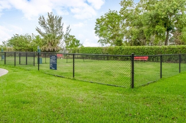 Palm Trace Landings Apartments