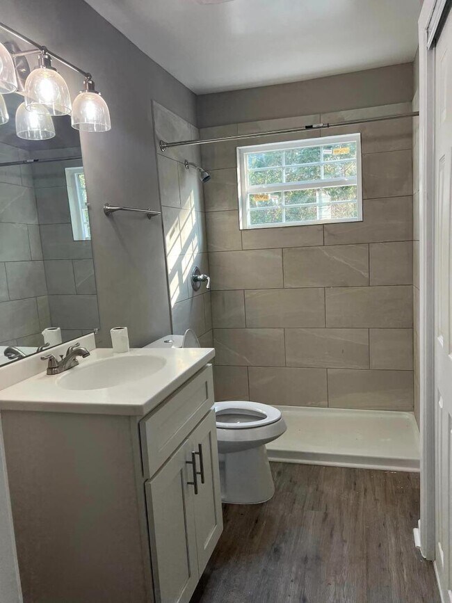 Photo - 130 Tucker Rd