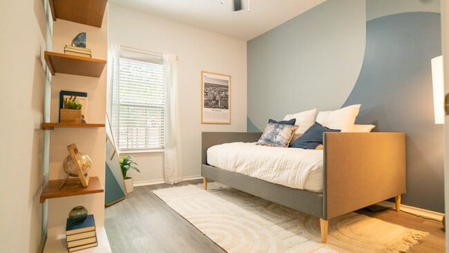 Photo - The Palmera on 3009