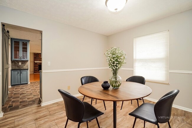 Photo - 3976 Maidstone Dr
