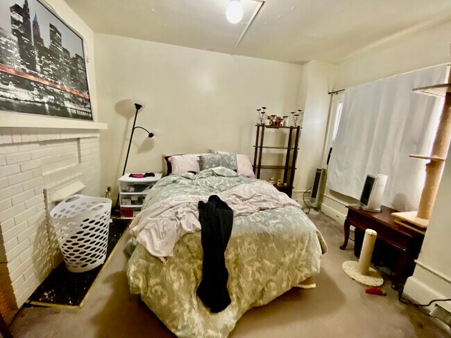 Photo - 127 Lorentz St Unit 1