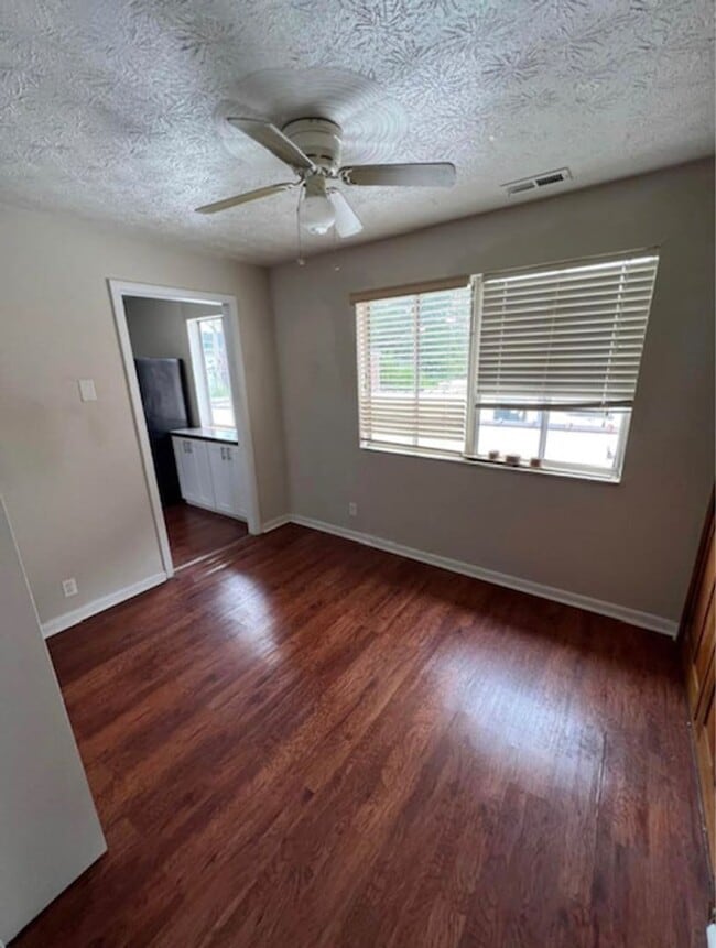 Photo - 1517 Washington St E Unit B