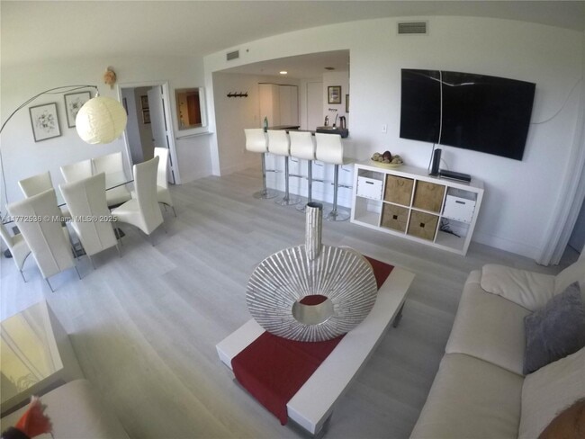 Photo - 2775 NE 187th St Unit 314