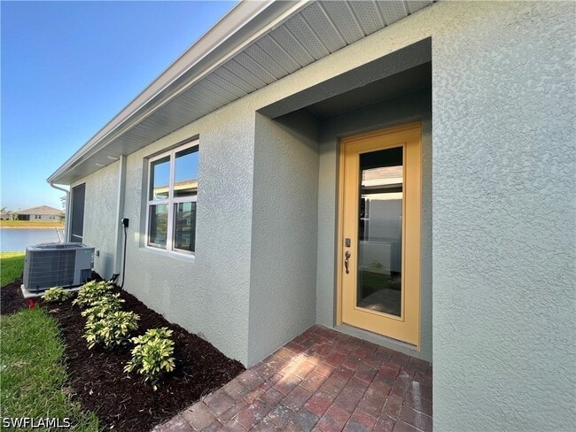 Photo - 842 Enbrook Lp