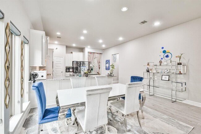 Photo - 15018 Concho River Wy