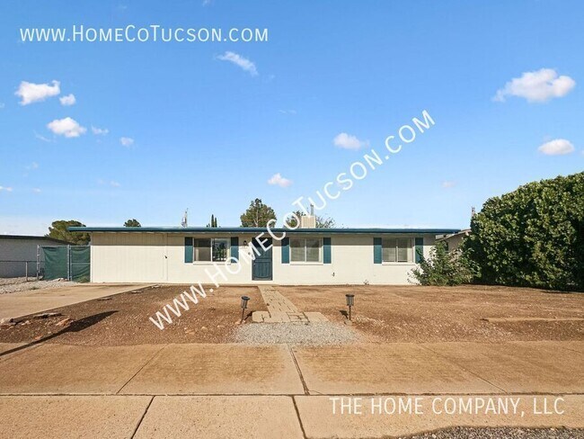 Photo - 310 2nd St