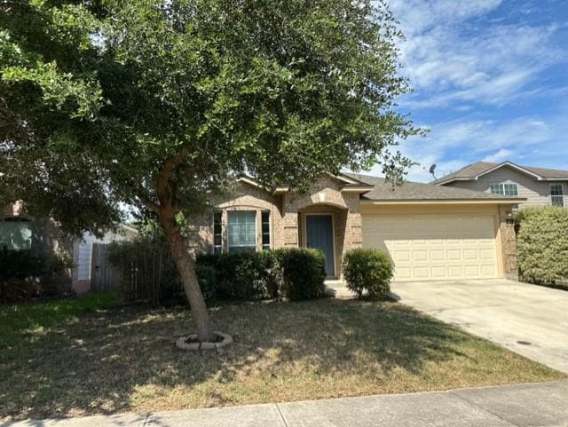 Photo - 221 Roadrunner Ave House