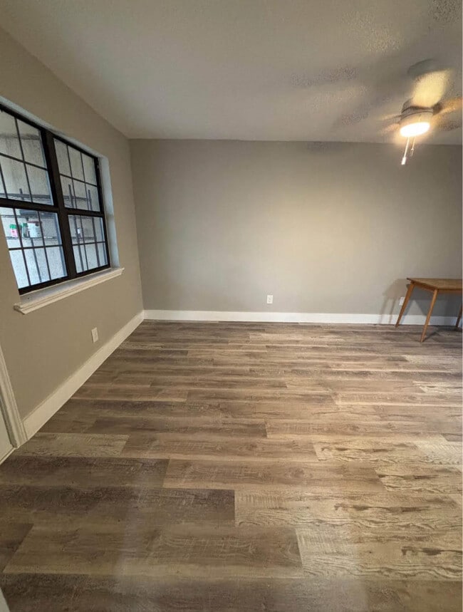 Photo - 5614 Harvest Hill Rd