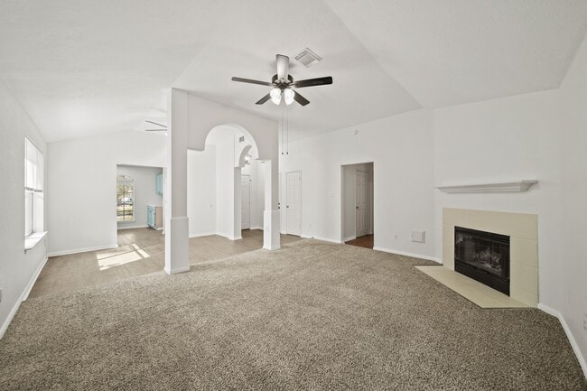 Photo - 230 Cool Cove