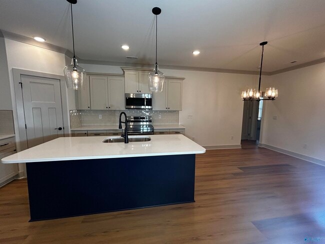 Photo - 209 Emma Harris Cir