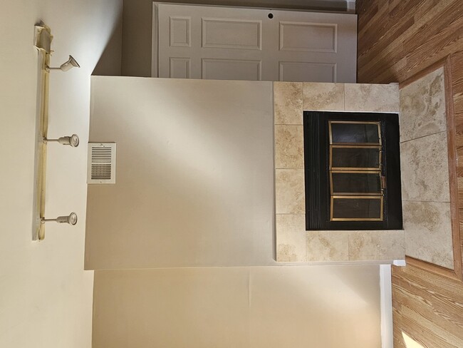 Photo - 687 Rosner Dr Unidad 687