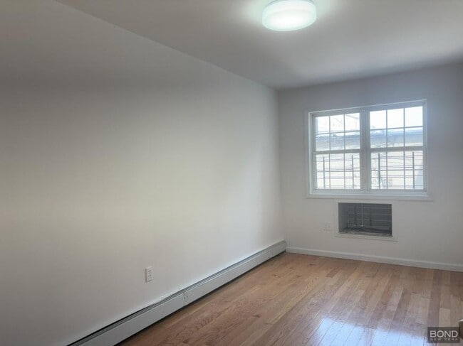 Photo - 4 bedroom in Brooklyn NY 11203