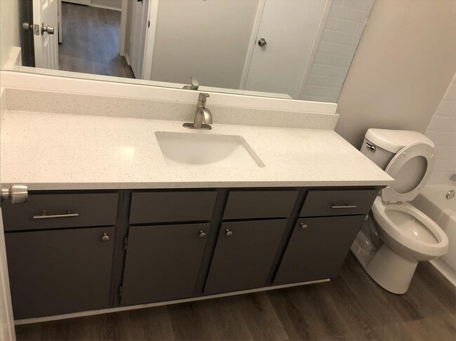 Photo - 1009 Fieldwood Dr